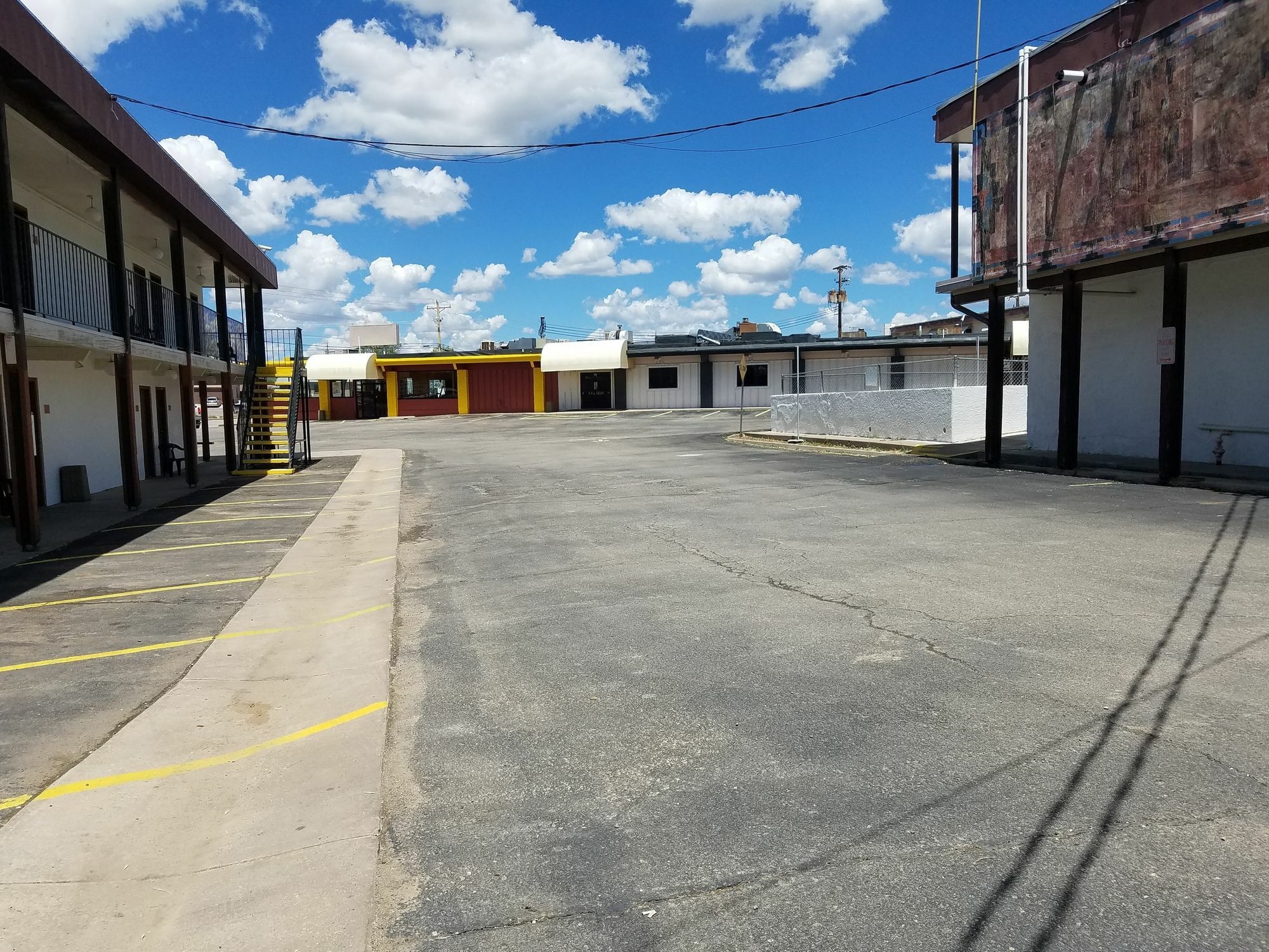 Road Runner Lodge Cortez Bagian luar foto